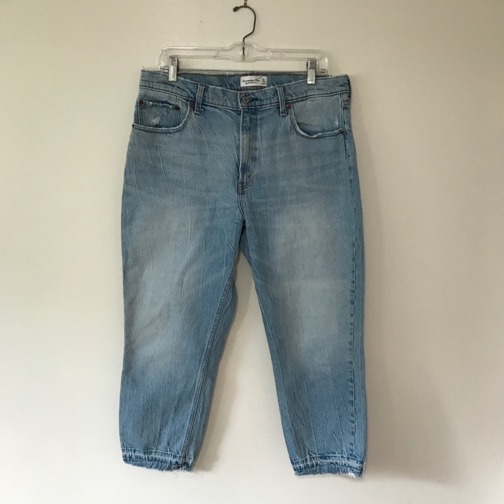 Abercrombie Mom Jean